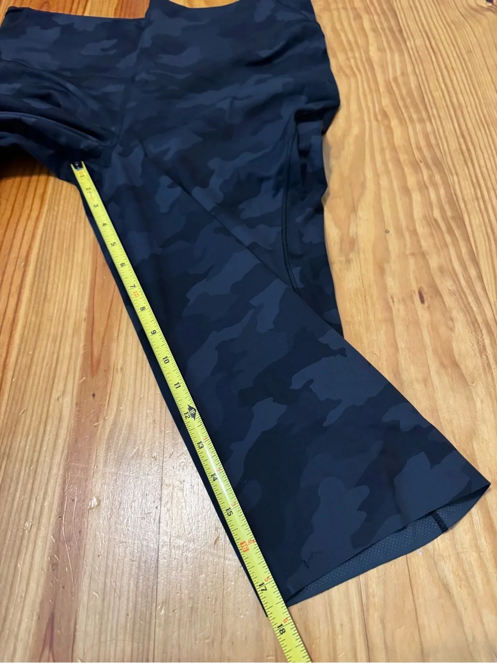 Lululemon Base Pace High-Rise Crop 17